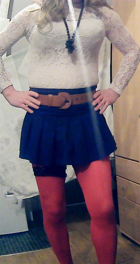 Blonde CD Slut In Red Stockings Photo AShemaletube