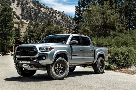 Defensa Delantera Toyota Tacoma Body Armor Raptor X