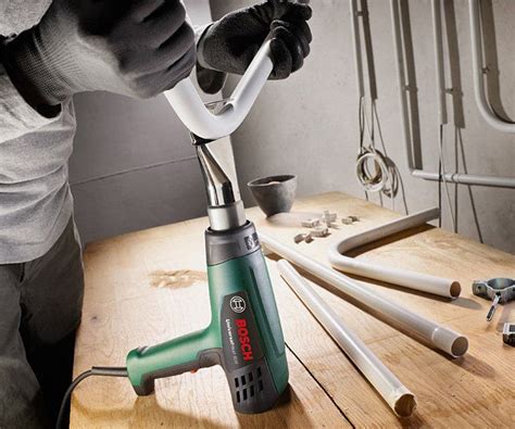 Строительный фен BOSCH UniversalHeat 600