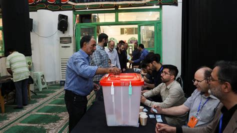 Iran Holds Runoff Presidential Vote Pitting Hard Line Former Negotiator