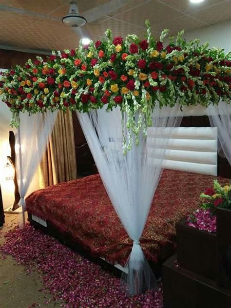 20+ Bed Flower Decoration Pics