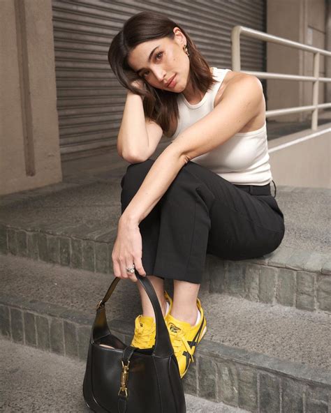 Look Anne Curtis And Joshua Garcia Twinning In Onitsuka Tiger Sneakers