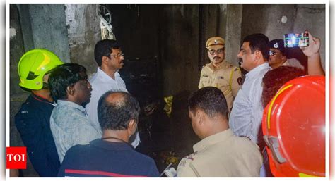 Thane Lift Accident News Lift Collapses At 40 Storey Thane Building 6