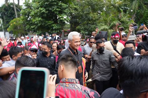 Ganjar Orasi Di Tugu Proklamasi Sebelum Mendaftar Pilpres Ke KPU