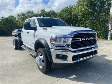 New 2024 Ram 4500 Chassis Cab Slt Crew Cab In Vero Beach C240046 Vatland Cdjr