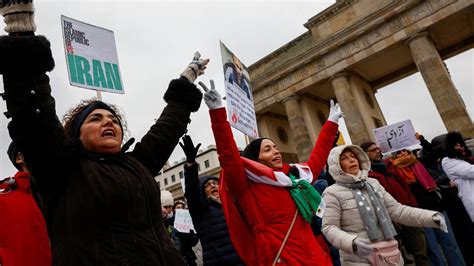 Woman Es La Palabra Del A O Seg N Diccionario Web