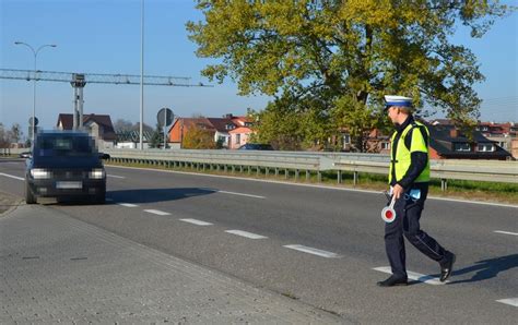 Jechał 109 km h w Redzie stracił prawo jazdy i dostał 1 5 tys zł mandatu