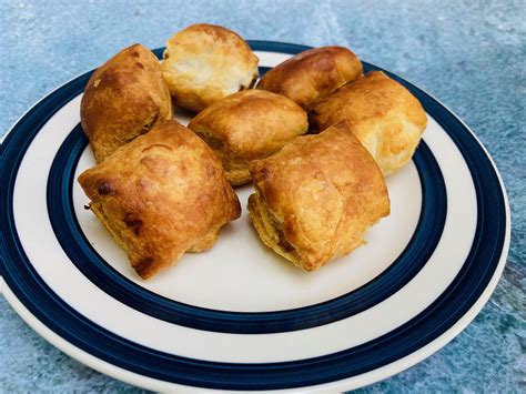 How To Cook Mini Frozen Sausage Rolls In The Air Fryer - Cooking From