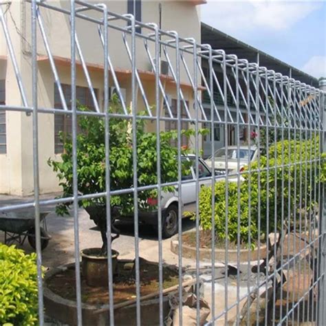 Security Fencing Wholesale Malaysia Roll Top Galvanized Wire Mesh Brc