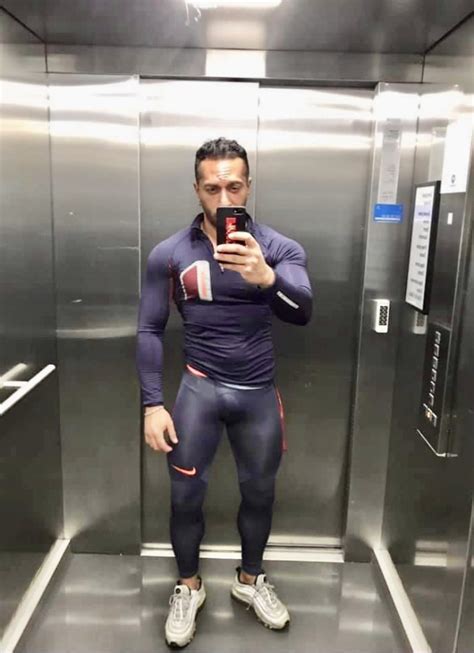 Athlete Bulge Tumblr Gallery