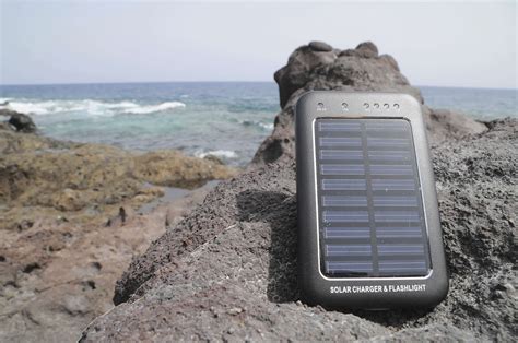 Solar power battery chargers - Clean Energy Ideas