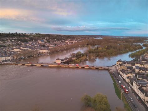 Info Tours Inondations En Touraine Alerte Rouge Maintenue La