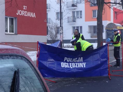 Zabrze Śmiertelny wypadek na Jordana Pieszy zginął pod kołami Fiata