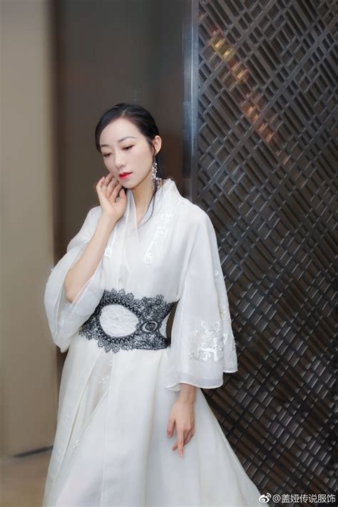 Dressesofchina Actresses Liu Tao And Han Xue Wear Modern Hanfu From