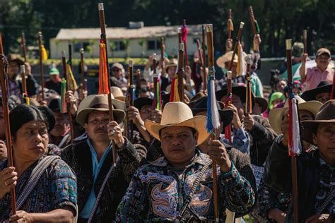 Derechos Indigenas NBKomputer