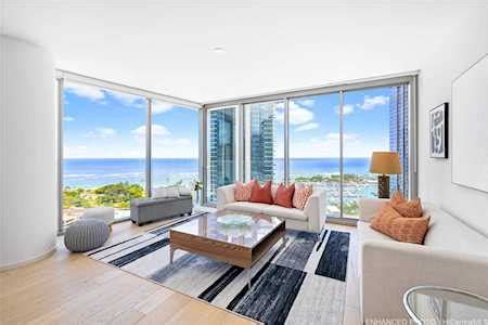 Top 10 Ultra Luxury Condos in Honolulu