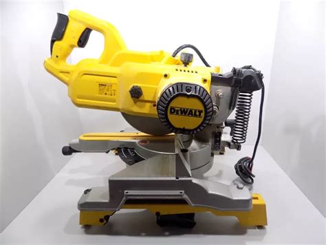 PILARKA UKOSOWA UKOŚNICA DEWALT DWS771 1600W 216MM | Piły ukośnice ...
