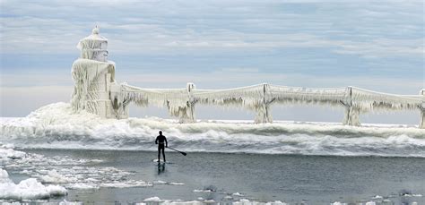 Visit St. Joseph’s frozen lighthouses | Southwestern Michigan Tourist ...