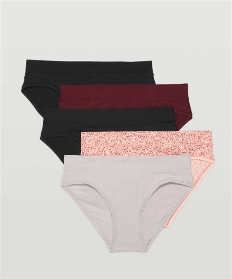 Lululemon UnderEase Mid Rise Bikini Underwear 5 Pack Black Black Red Merlot Ditsy Grain
