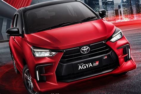 Jurus Toyota Agya Buat Jegal Honda Brio Intip Perbandingan Harga Semua