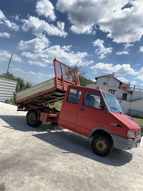 IVECO DAILY Basculabil Pe 3 Parti Paunesti OLX Ro