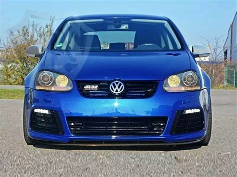 Volkswagen Golf R32 Mk5