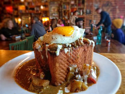 You'll Find The Best Brunch In Seattle At These 20 Restaurants