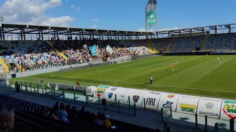 Fotonotizia Live Dallo Stirpe Per L Allenamento Del Frosinone Calcio