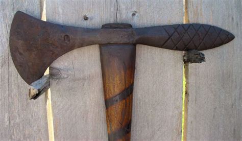 Leaf Blade Burnt Spiral Spike Tomahawk · Todd Bitler Native Workshop