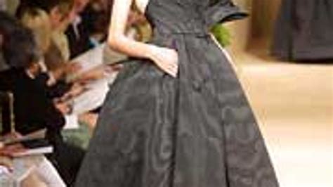 YVES SAINT LAURENT COUTURE CLOSES ITS DOORS | HELLO!