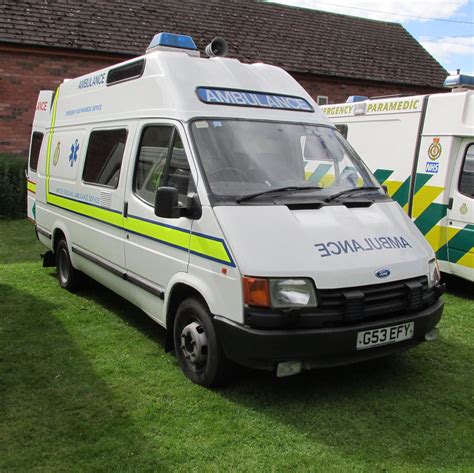 G53 EFY Ford Transit Ambulance 2 G53 EFY 1989 Ford Transit Flickr