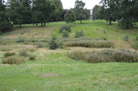 Boggy Hollow Grosvenor Park N Chadwick Cc By Sa 2 0 Geograph