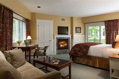 Camden, Maine Boutique Hotel - Affordable Luxury | Lord Camden Inn