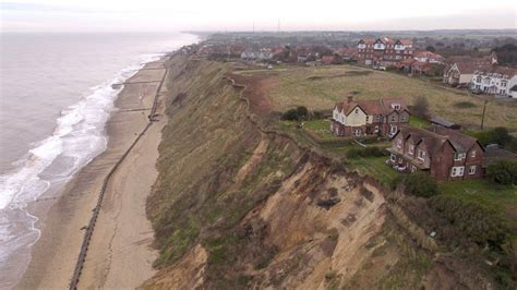 Mundesley Warning To Avoid Beach After Raw Sewage Spill BBC News