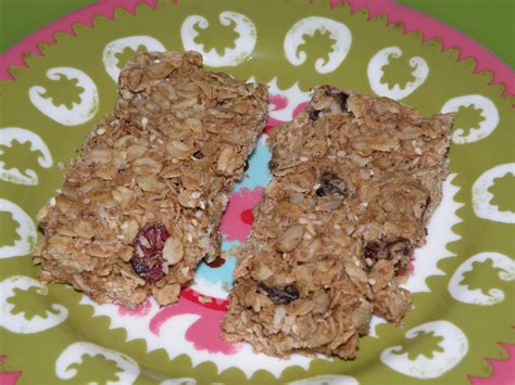 Healthy and Easy Recipes: Chewy Granola Bars...