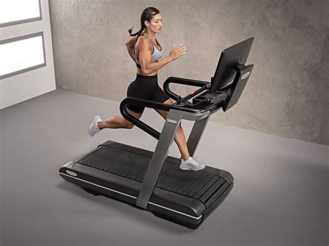 Technogym Run: HIIT treadmill for cardio workout & interval training