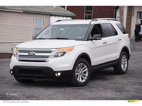 2015 White Platinum Ford Explorer Xlt 4wd 102644435