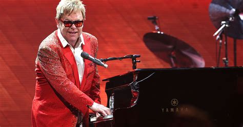 Elton John's heart-shaped glasses stolen from museum