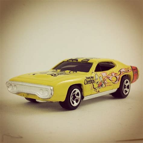 116 Plymouth GTX 1971 2004 Hot Wheels Cereal Series