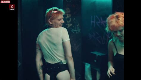 Naked Eja Penelope Roepstorff In Noia