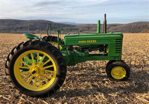 John Deere B (1947-1952) | Tractor Data and Specs