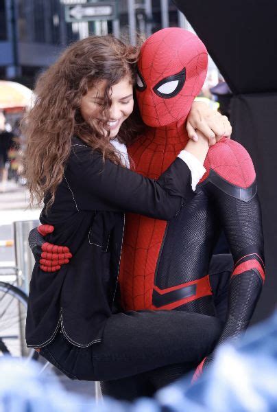 ¡sin Dobles Y Cerquita Así Graban Tom Holland Y Zendaya Las Escenas De Riesgo En “spider Man 3