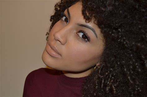 Sleek Nude Lipstick Matte Me Lip Cream Review Samio