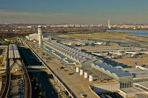 Power Outage At Atlanta Airport Leaves Thousands Of Passengers Stranded