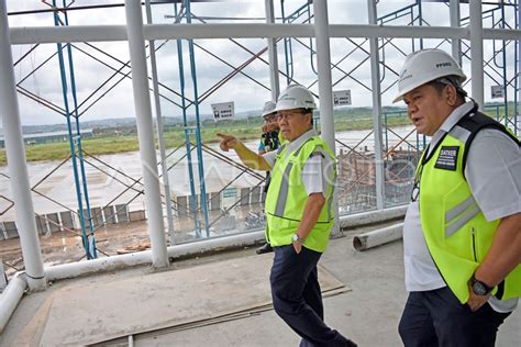 PEMBANGUNAN TERMINAL BARU BANDARA SEMARANG ANTARA Foto