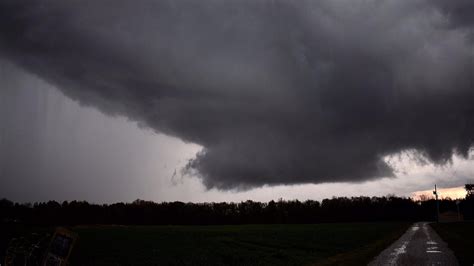 Tornado Warning in Seymour Indiana : weather