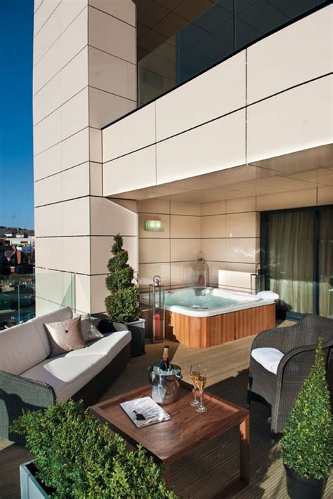 Luxury Hotel With Private Hot Tubs