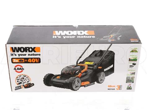 Cortacésped de batería Worx WG743E 2X20V 4 Ah en Oferta AgriEuro