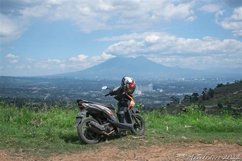 5 Hikmah Tidak Bisa Naik Motor Anandastoon