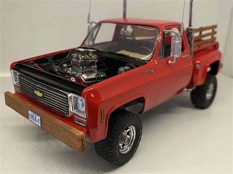 1977 Chevy Street Pickup Truck Plastic Model Truck Kit 1 25 Scale